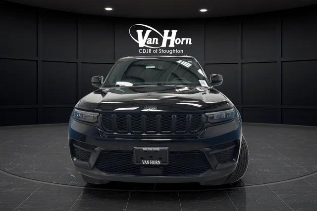 jeep grand cherokee 2024 1C4RJHAG3R8939933 image